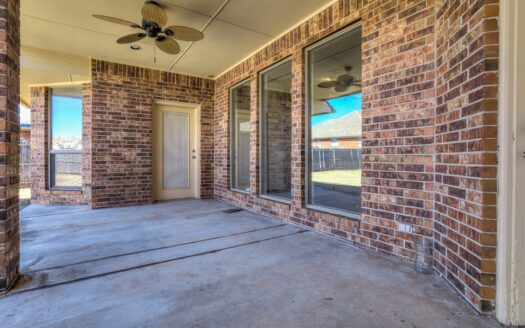646 Crescent Circle