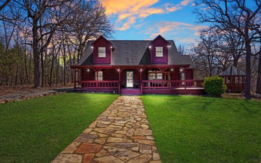 30 Rose Drive, Mead, Oklahoma 73449